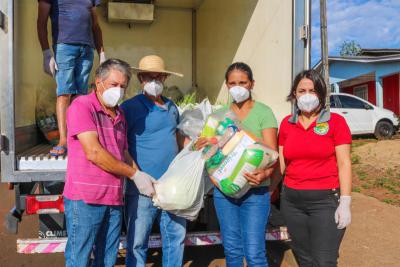 Ceagro e FundaÃ§Ã£o Banco do Brasil doam mais de 15 toneladas de alimentos em Laranjeiras do Sul 